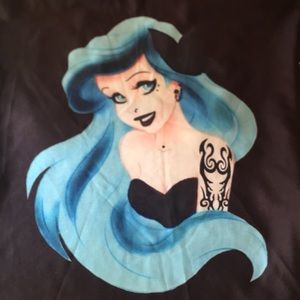 NWOT Little mermaid tank
